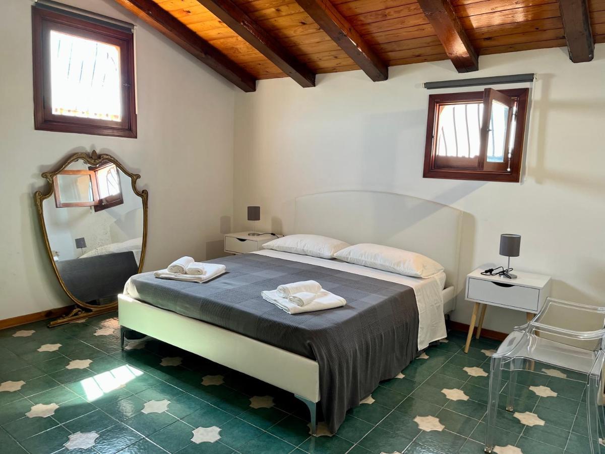 Villa Letizia Rooms & Apartments Noto Exterior foto