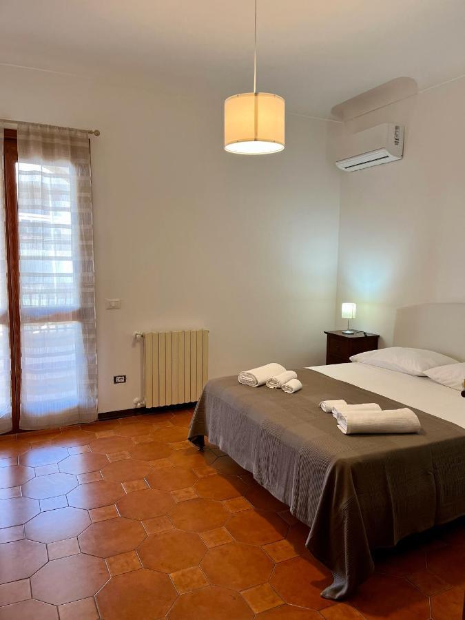 Villa Letizia Rooms & Apartments Noto Exterior foto